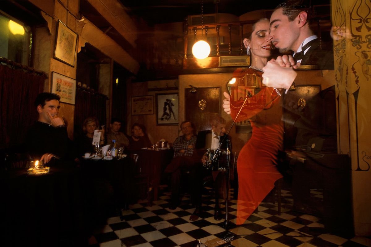 Between-Christmas-and-Tango- December-24-at-Bar-Sur